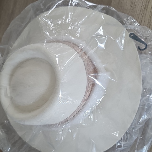 NWT Melrose and Market Novelty Boater Hat w Wide Brim Ivory Combo ONE SI… - Picture 9 of 9